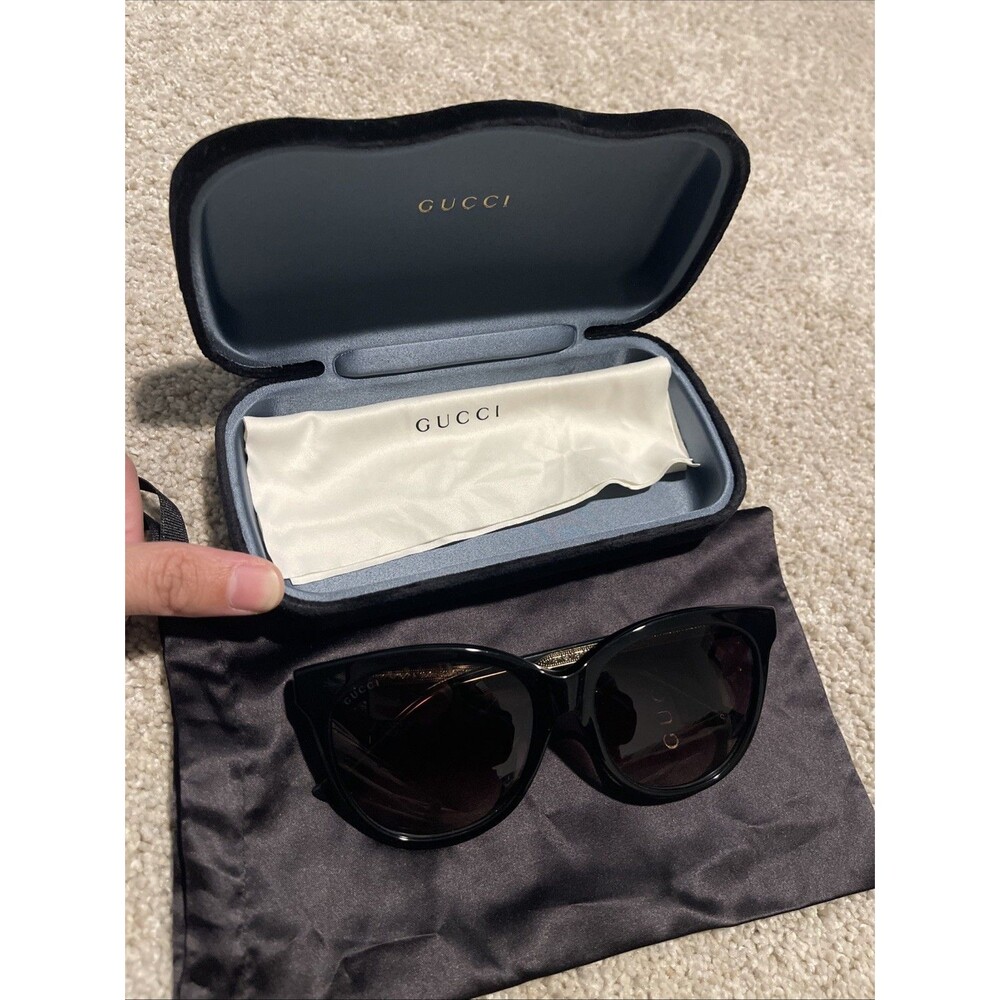 Gucci Cat Eye Sunglasses Women Glasses GG0081SK 001 With Case And Dust Bag Cloth